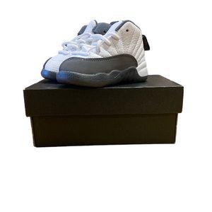 Jordan 12 Retro (TD) Flint Sneakers 2019 Size 4c Baby /Toddler Gray White